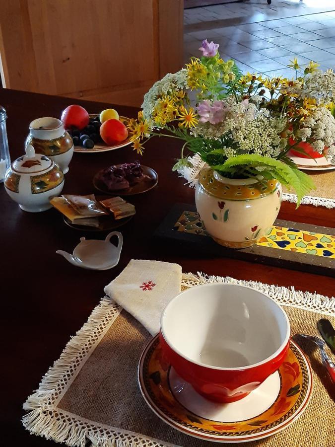 Chez Mialaret Bed and Breakfast Tourniac Eksteriør billede